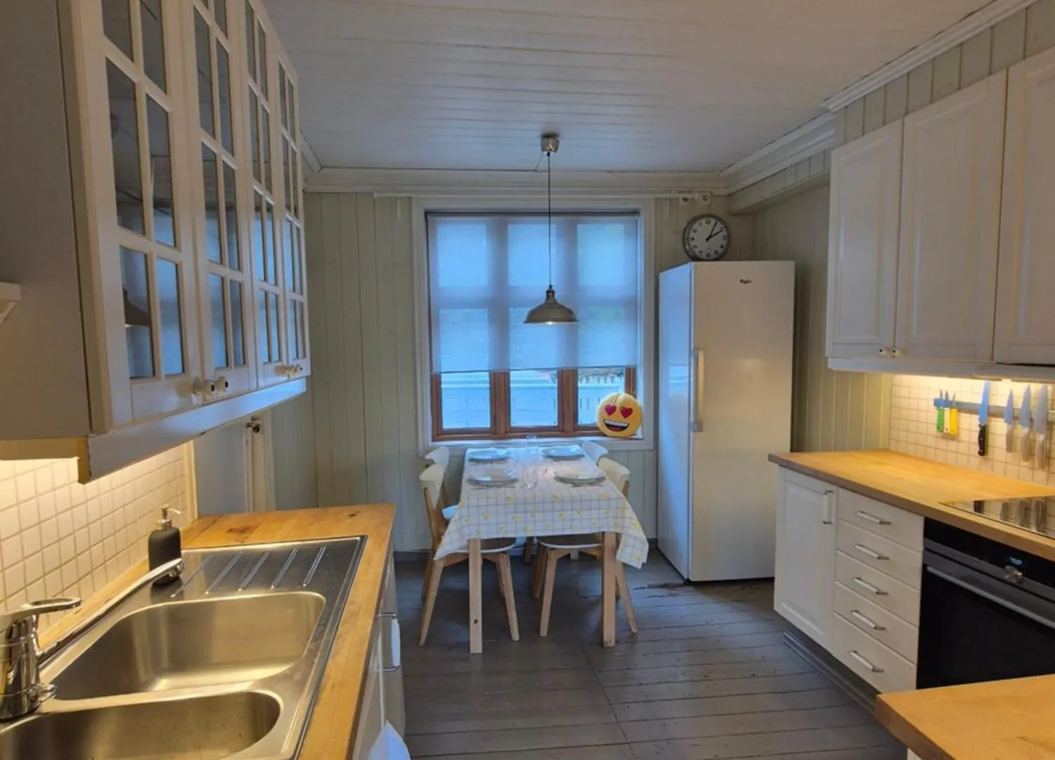 Nydelig Hus Med Privat Hage Og Fantastisk Utsikt Over Fisketorget, Bryggen Og Bergen Sentrum 0*,  Noruega