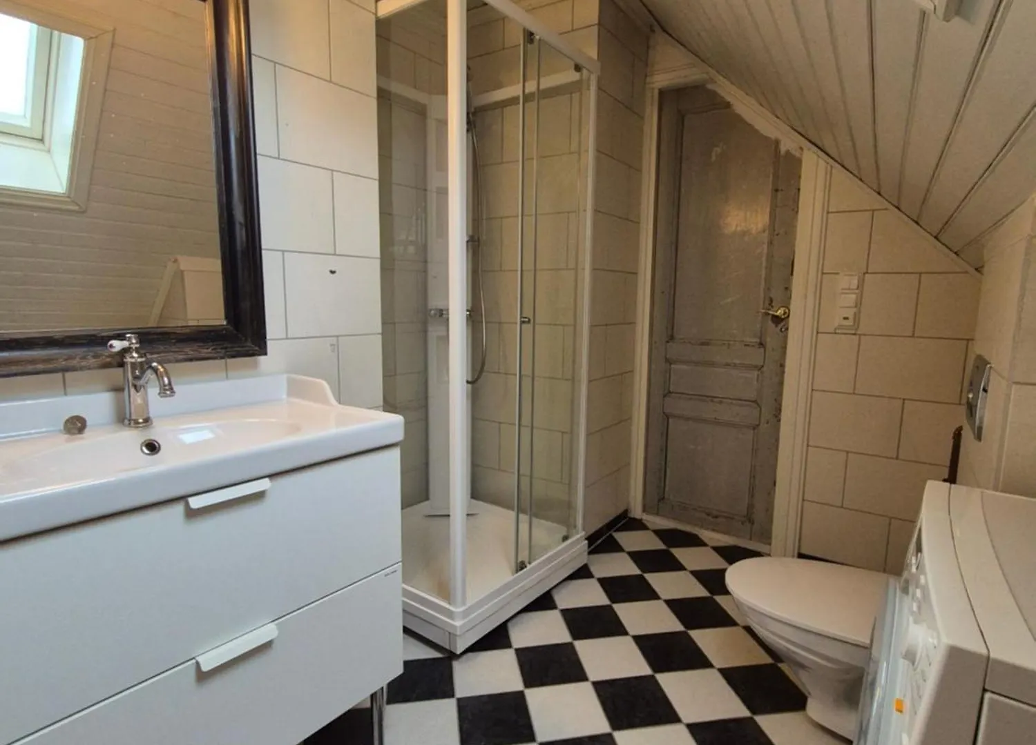 Nydelig Hus Med Privat Hage Og Fantastisk Utsikt Over Fisketorget, Bryggen Og Bergen Sentrum Noruega