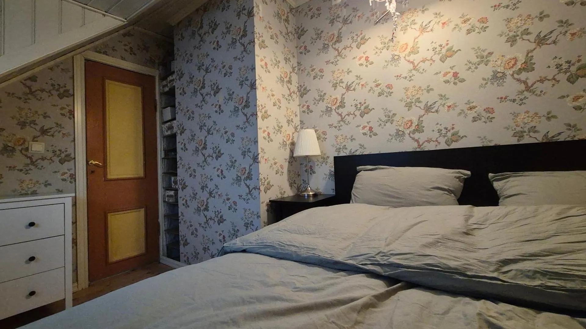 Nydelig Hus Med Privat Hage Og Fantastisk Utsikt Over Fisketorget, Bryggen Og Bergen Sentrum 0*,